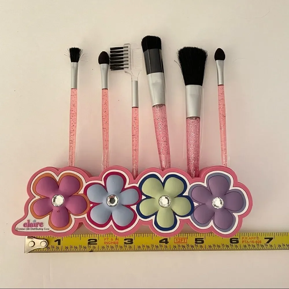 NWT Claire’s 6 Pcs Makeup Brush pink silver set with Colorful Flowers stand New